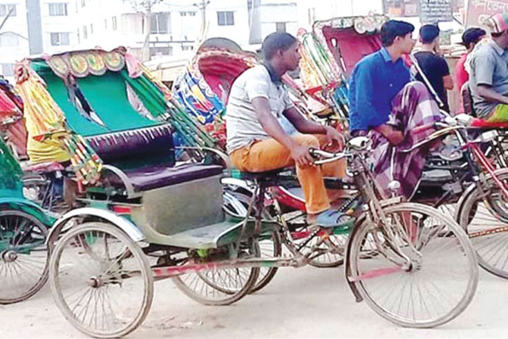 রাজধানীর প্রধান সড়কগুলোতে ব্যাটারিচালিত রিকশা না চালাতে রাজি হয়েছেন মালিক-শ্রমিকপক্ষ