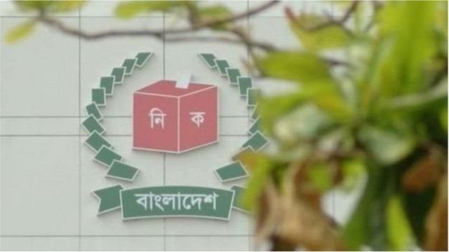 উপদেষ্টা পদে থেকে কেউ নির্বাচনে এমনকি ভোটের প্রচারেও অংশ নিতে পারবেন না: ইসি