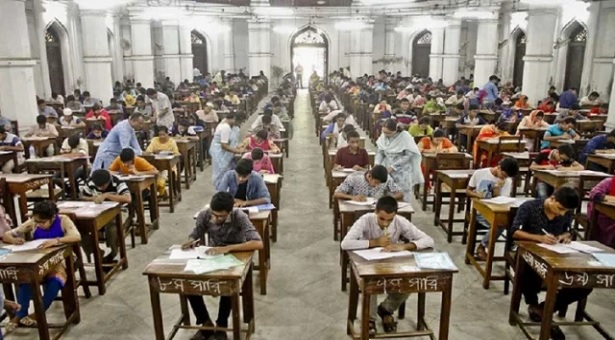 গুচ্ছভুক্ত ২৪ বিশ্ববিদ্যালয়ের স্নাতক প্রথম বর্ষের ভর্তি পরীক্ষার আবেদনের সময় একদিন বাড়ানো হয়েছে