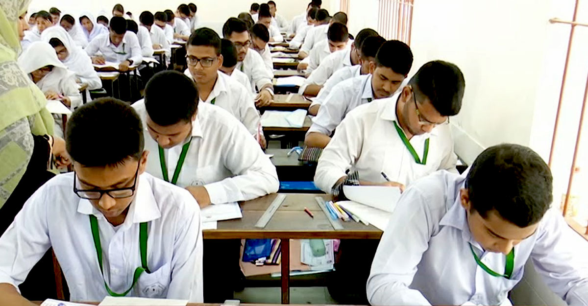 এইচএসসি পরীক্ষায় পাসের হার ও জিপিএ ৫-এর সংখ্যা কমে যেতে পারে; বন্ধ হচ্ছে ‘সহানুভূতির নম্বর’
