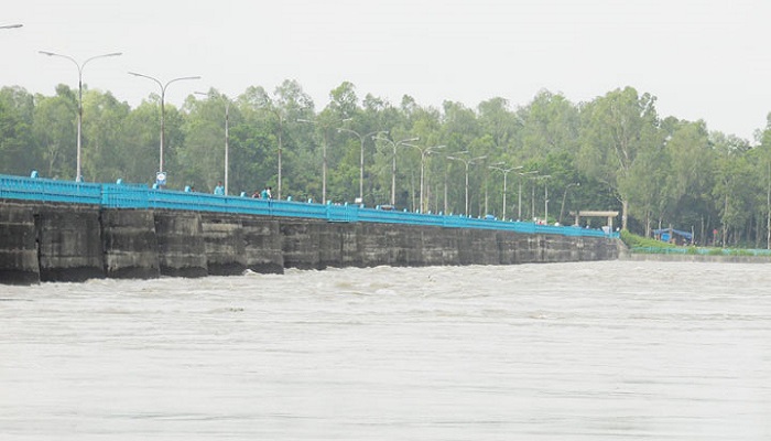 বাড়ছে তিস্তার পানি, খুলে দেয়া হলো ৪৪ জলকপাট