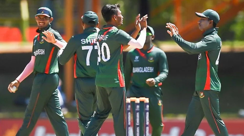 যুক্তরাষ্ট্রকে গুঁড়িয়ে বিশ্বকাপের সুপার সিক্সে বাংলাদেশ
