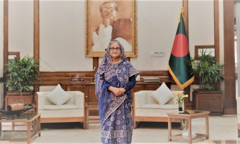 জয়ী স্বতন্ত্র সংসদ সদস্যদের সরকারি বাসভবন গণভবনে আমন্ত্রণ জানিয়েছেন প্রধানমন্ত্রী