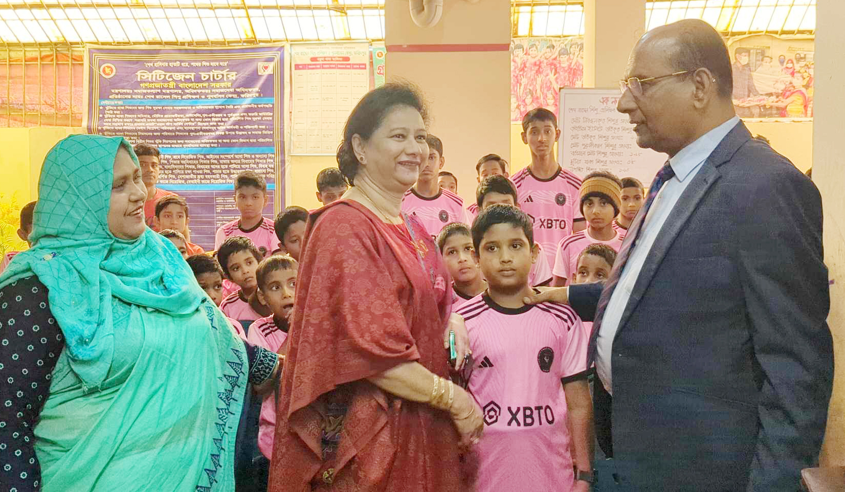 ফরিদপুরে শেখ রাসেল শিশু প্রশিক্ষণ ও পুনর্বাসন কেন্দ্র পরিদর্শনে  সমাজ কল্যান সচিব