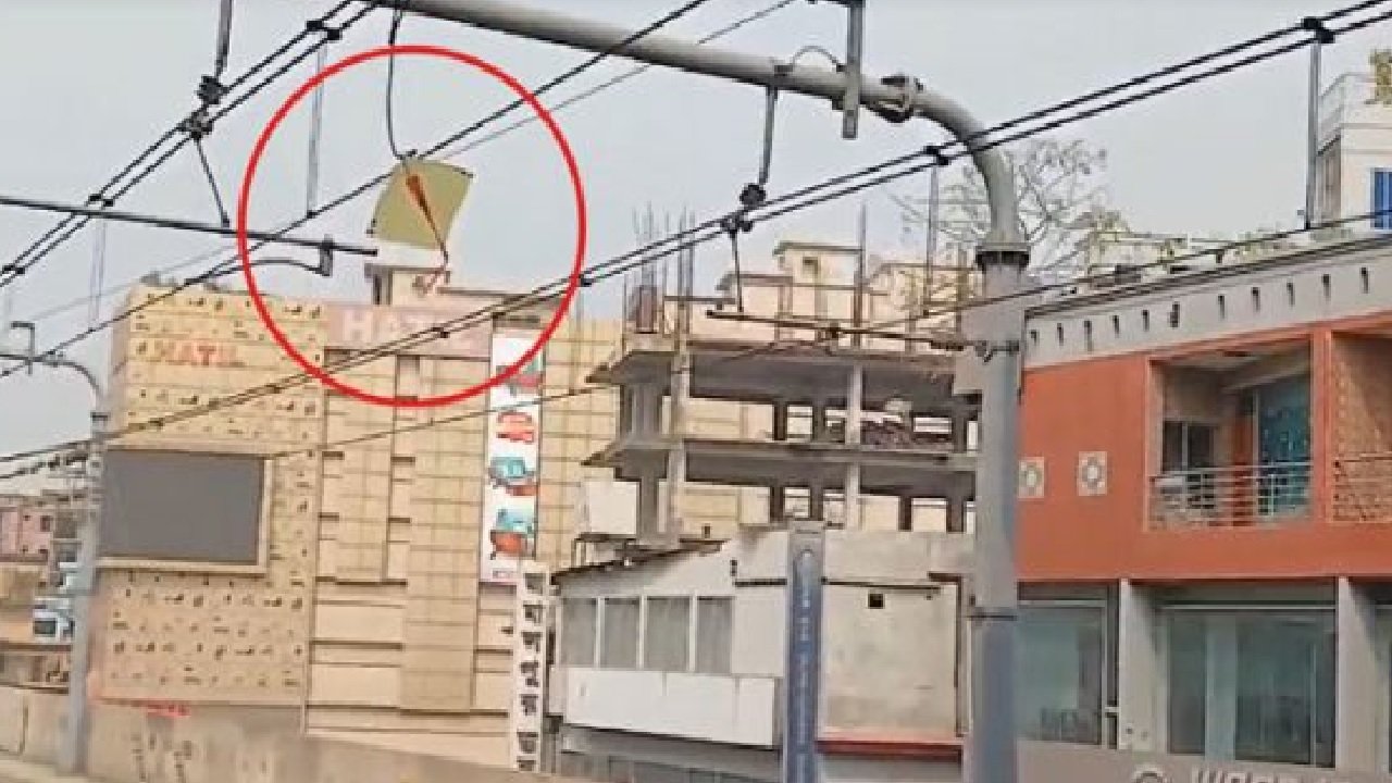 মেট্রোরেল লাইনের পার্শ্ববর্তী অঞ্চলে ঘুড়ি ওড়ানোর বিরুদ্ধে অভিযান, ৭ হাজার ঘুড়ি জব্দ