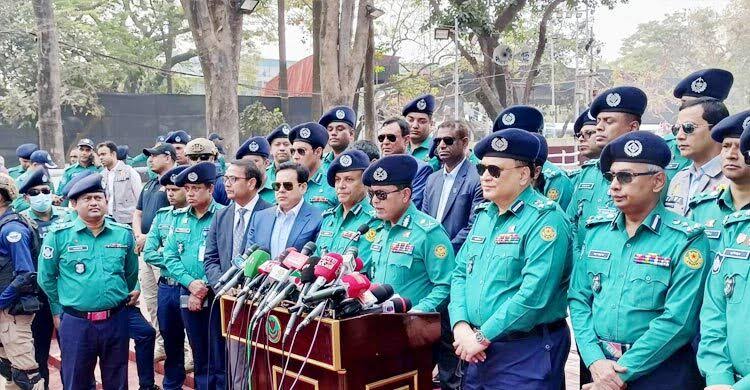 একুশে ফেব্রুয়ারি ঘিরে নিরাপত্তা হুমকি নেই : ডিএমপি