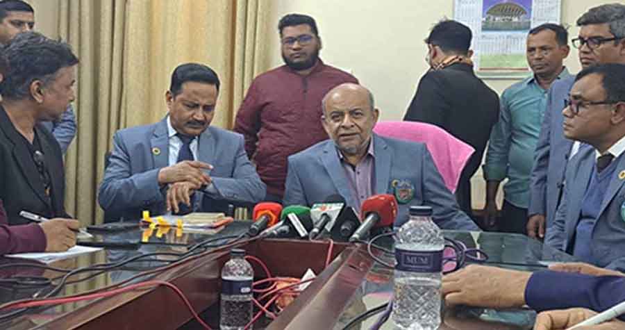 ট্রেনের ভাড়া আপাতত ভাড়া বাড়ানোর কোনও সিদ্ধান্ত হয়নি: রেলপথমন্ত্রী মো. জিল্লুল হাকিম