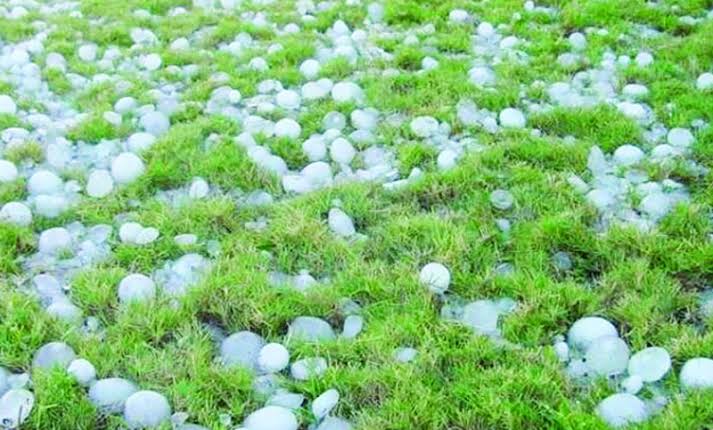 দেশের আট বিভাগের বহু এলাকায় হতে পারে শিলাবৃষ্টি