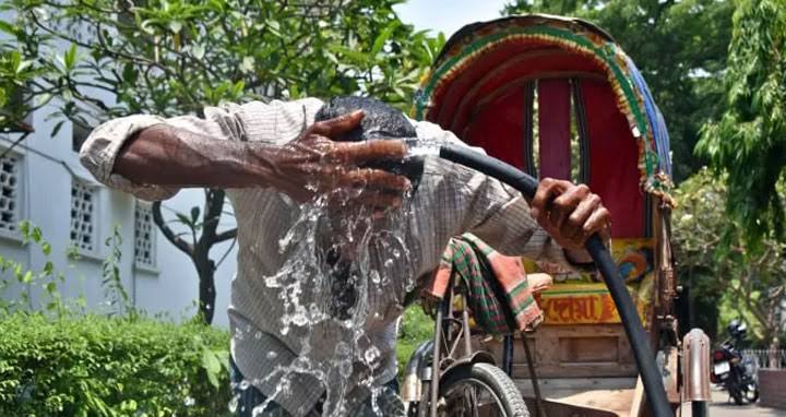 পাবনা জেলার ওপর দিয়ে মাঝারি তাপপ্রবাহ বয়ে যাচ্ছে