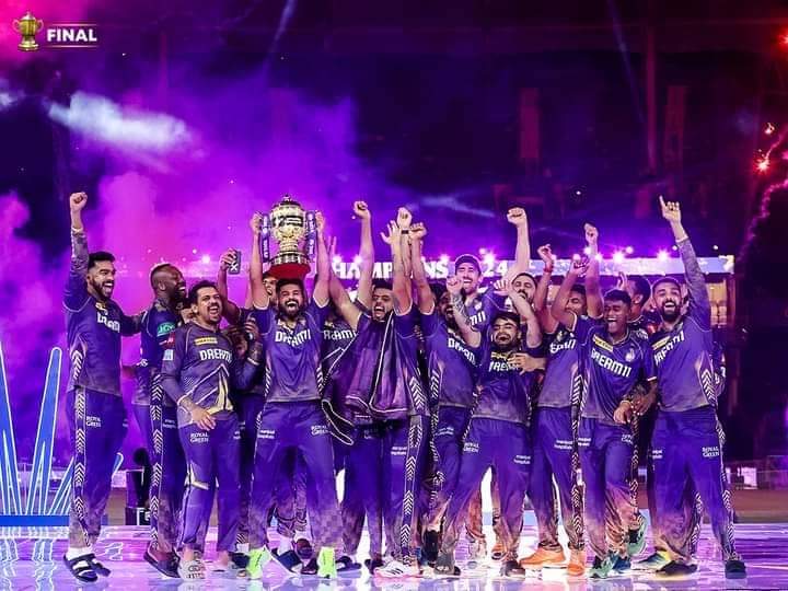 তৃতীয়বারের মতো আইপিএলের শিরোপা জিতল কলকাতা নাইট রাইডার্স