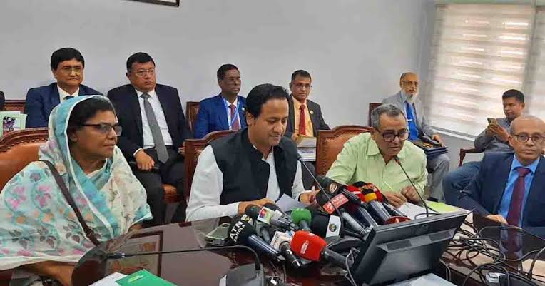 ঈদুল আজহার পর মাধ্যমিক বিদ্যালয়ে শনিবার ক্লাস নিতে হবে না: শিক্ষামন্ত্রী