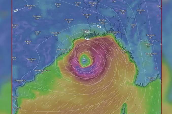 দেশের উপকূলে আগামী রোববার আঘাত হানতে পারে ঘূর্ণিঝড় ‘রেমাল’
