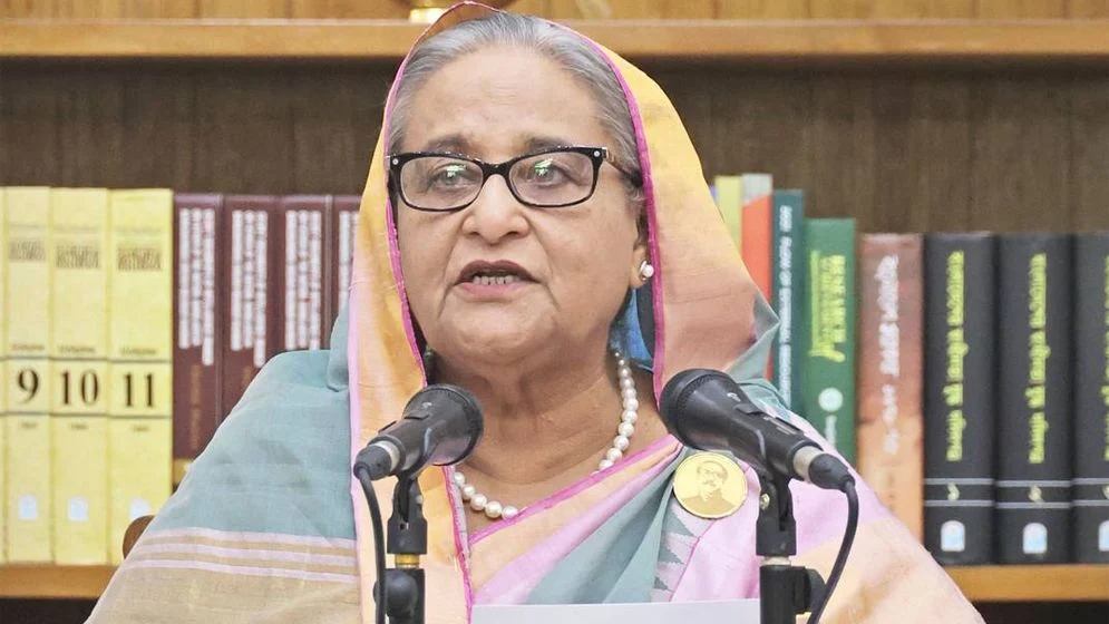 'শেখ হাসিনা দেশ বিক্রি করে না, কারণ আমরাই এই দেশ স্বাধীন করেছি'