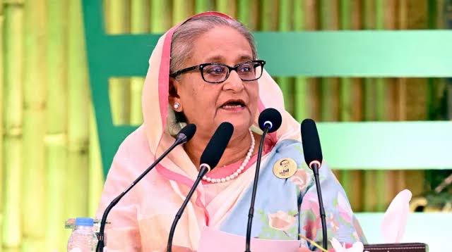 একটি গাছ কাটলে তিনটি গাছ লাগানোর পরামর্শ সরকার প্রধানের