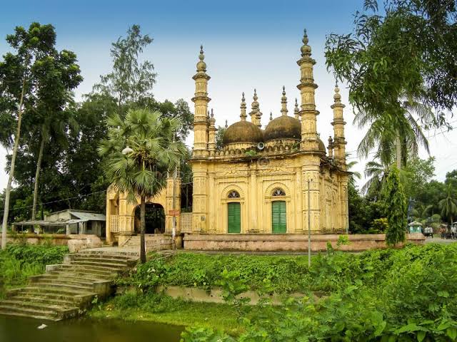 আজকের নামাজের সময়সূচি ১৩ জুন