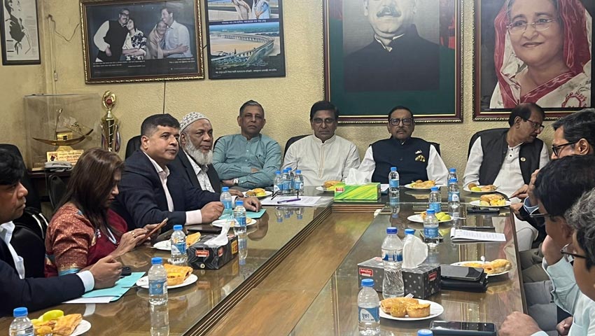 ওবায়দুল কাদেরের সঙ্গে ‘আলোচনা সন্তোষজনক’, বৈঠক শেষে শিক্ষক নেতা