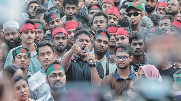 পাঁচ দফা নতুন দাবি ঘোষণা করেছে বৈষম্যবিরোধী ছাত্র আন্দোলন