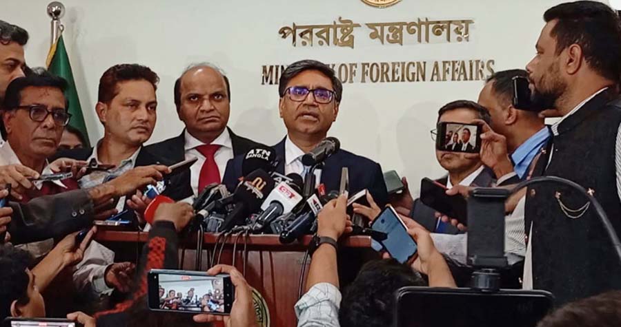 ভারত বাংলাদেশের সঙ্গে গঠনমূলক ও ইতিবাচকভাবে সম্পর্ক এগিয়ে নিতে চায় : ভারতের পররাষ্ট্রসচিব বিক্রম মিশ্রি