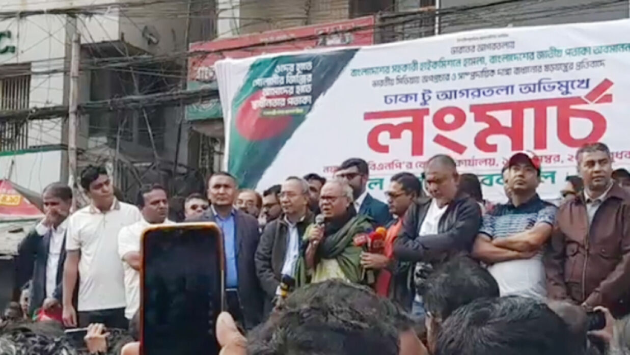পিন্ডি থেকে স্বাধীনতা এনেছি, দিল্লির কাছে আত্মসমর্পণ করার জন্য নয়: রিজভী