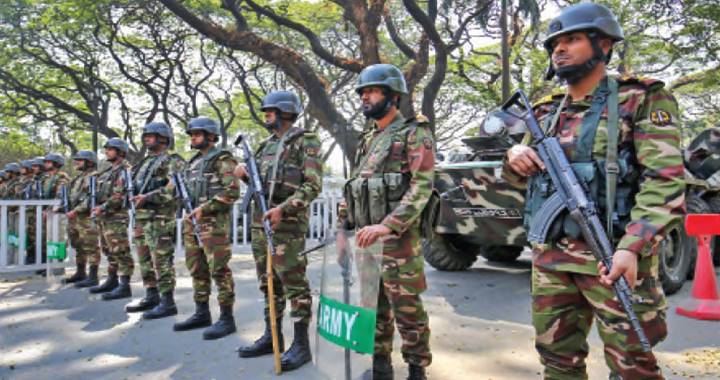 গত ২৪ ঘণ্টায় সারাদেশে অপারেশন ডেভিল হান্টে গ্রেপ্তার ৪৭৭