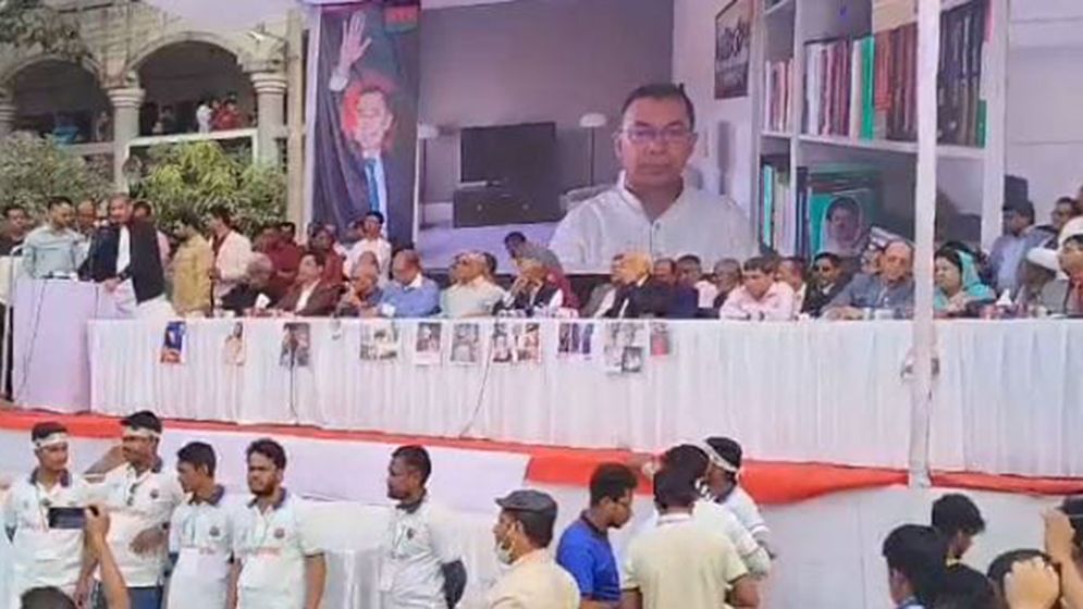 যেকোনো মূল্যে পালিয়ে যাওয়া স্বৈরাচারের বিচার করতে হবে: তারেক রহমান