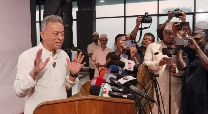 সরি, সংস্কার করা আপনাদের দায়িত্ব না: আমির খসরু