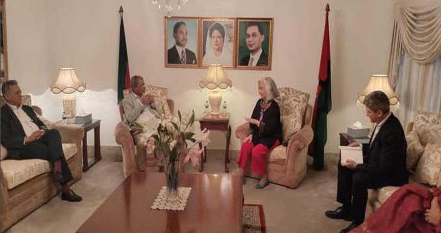 আসন্ন জাতীয় নির্বাচনের আগে প্রয়োজনীয় সংস্কারের ওপর জোর দিয়েছেন ফরাসি রাষ্ট্রদূত