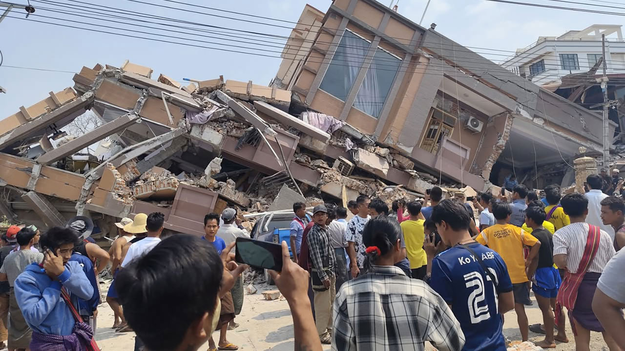ভূমিকম্পে মিয়ানমারে মৃতের সংখ্যা ২০০০ ছাড়িয়েছে, ৭ দিনের জাতীয় শোক