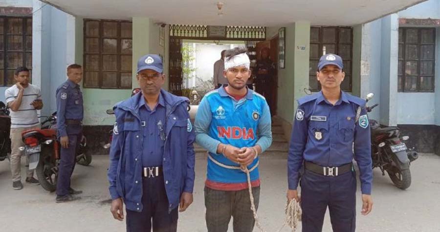 ট্রেন থেকে নামিয়ে তরুণীকে কয়েকবার ধর্ষণের পর নৃশংস হত্যা, ঘুরে বেড়াচ্ছিলেন খুনি সাজ্জাত