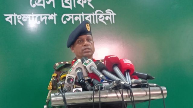 ৫ আগস্টের পর ৭৮২২ জনকে গ্রেপ্তার করেছে সেনাবাহিনী