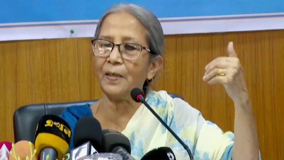 পহেলা বৈশাখে শাক, পোড়া মরিচ ও ভর্তা খাওয়ার পরামর্শ দিল মৎস্য ও প্রাণিসম্পদ উপদেষ্টা