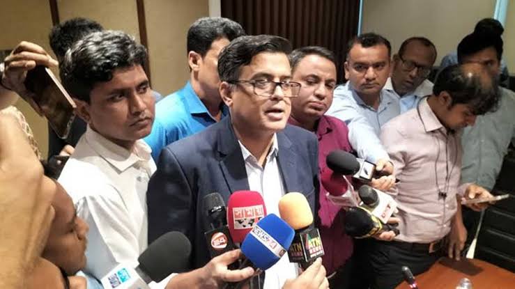 আগামী ৪৮ ঘণ্টার মধ্যে  শুল্কের ব্যাপারে ট্রাম্পকে চিঠি দেবেন ড. ইউনূস
