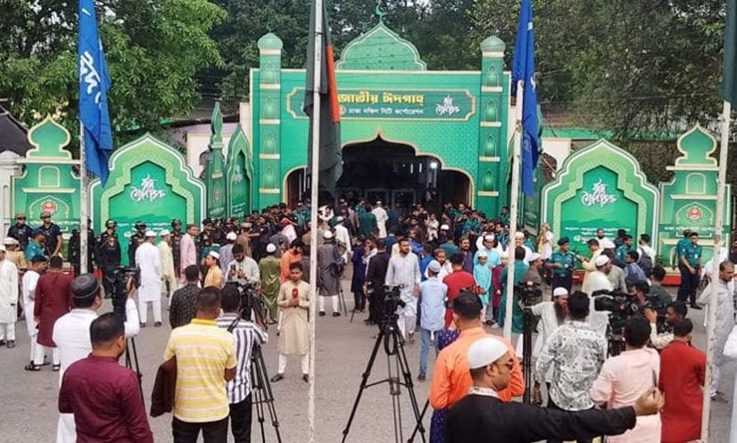 জাতীয় ঈদগাহে ঈদের প্রধান জামাত অনুষ্ঠিত