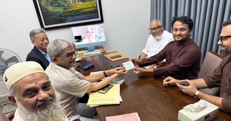 বিএনপির প্রাথমিক সদস্যপদ সংগ্রহ করেছেন জুলাই অভ্যুত্থানে শহীদ মীর মুগ্ধর ভাই মীর মাহবুবুর রহমান স্নিগ্ধ