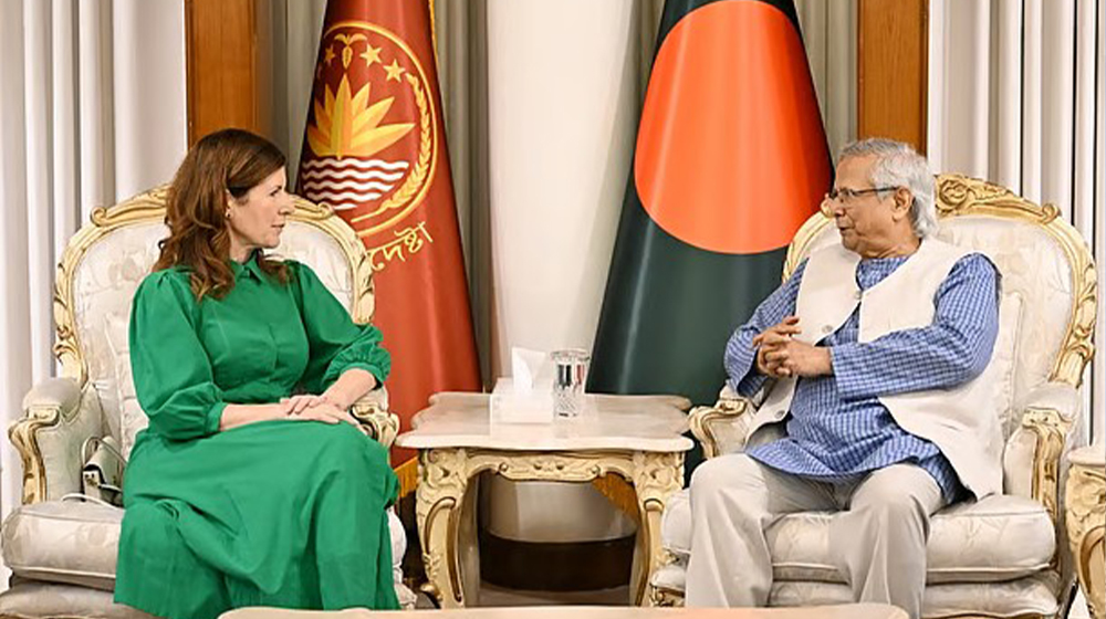 আওয়ামী লীগ নির্বাচনে অংশ নিতে পারবে না: প্রধান উপদেষ্টা