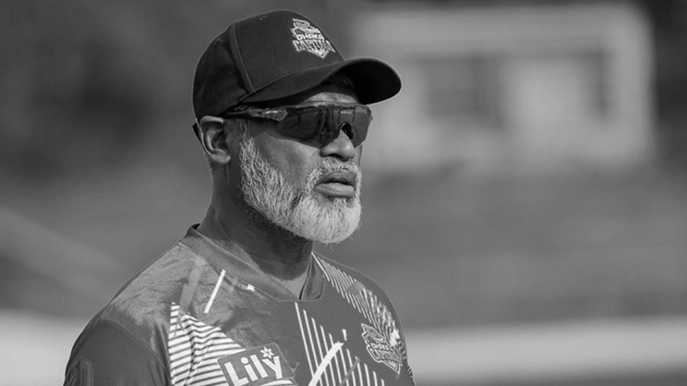 ঢাকা ক্যাপিটালসের সহকারী কোচ মাহবুব আলী জাকি মাঠে হার্ট অ্যাটাক করে মারা গেছেন