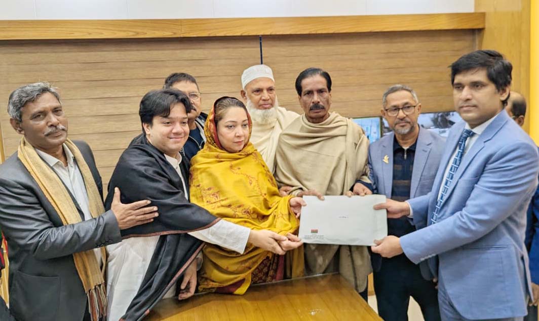 ফরিদপুর-৩ আসনে মনোনয়নপত্র জমা দিলেন  বিএনপি প্রার্থী চৌধুরী নায়াব ইউসুফ