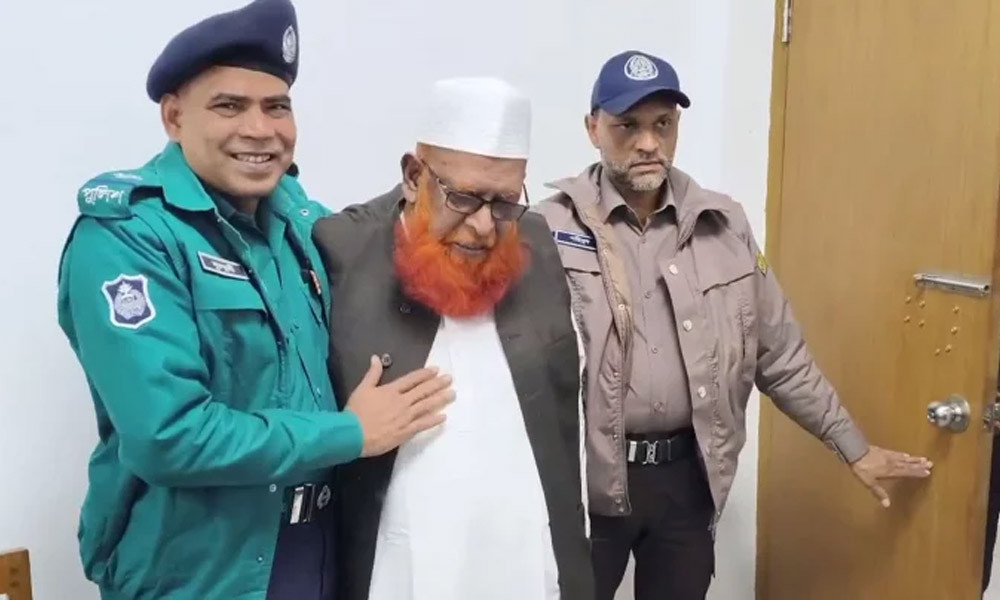 আত্মসমর্পণ করেছেন মৃত্যুদণ্ডপ্রাপ্ত পলাতক আসামি আবুল কালাম আজাদ
