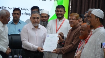 রাষ্ট্রপতি নির্বাচনে কর্নেল অলির মনোনয়নপত্র জমা