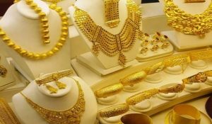 দেশের বাজারে সোনার গহনার দাম কমানো হয়েছে